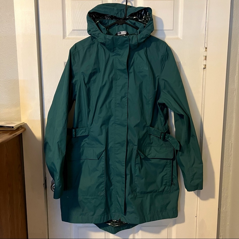 The North Face Long Rain Jacket XL